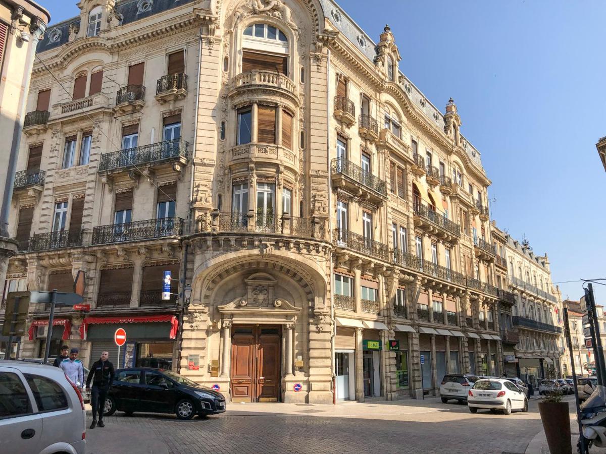 Place De La Mairie, Art Apparts Béziers Eksteriør billede