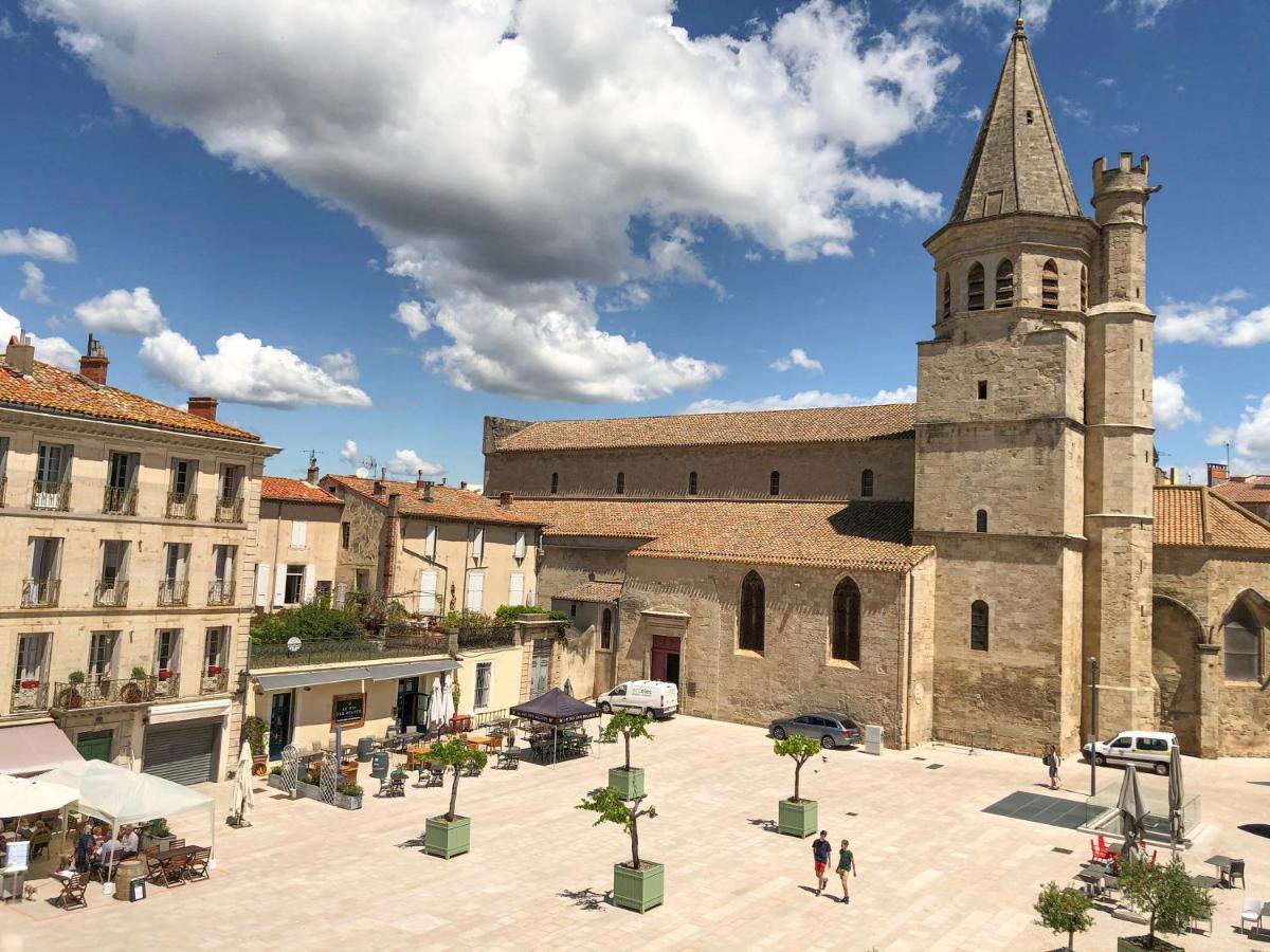 Place De La Mairie, Art Apparts Béziers Eksteriør billede